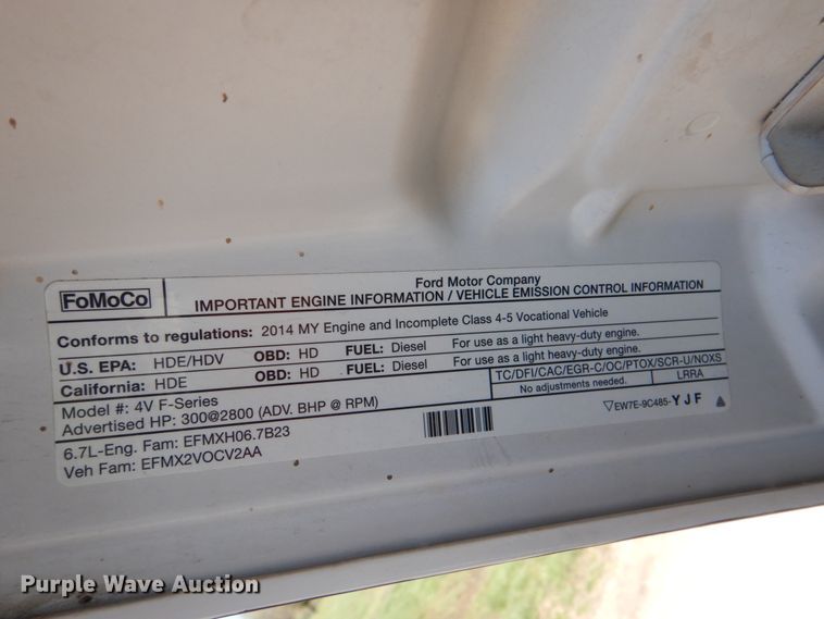 image for item DK5567 2014 Ford F450 Super Duty  flatbed truck