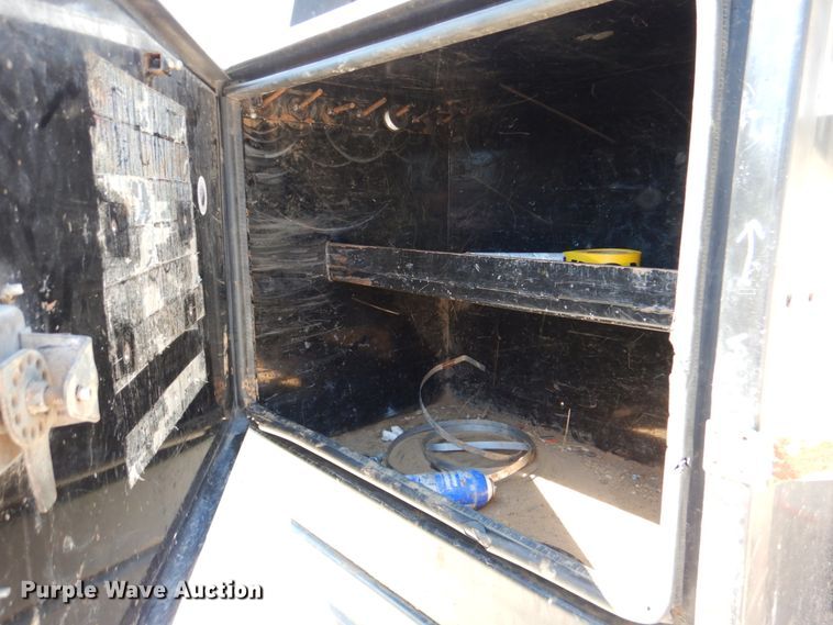 image for item DK5567 2014 Ford F450 Super Duty  flatbed truck