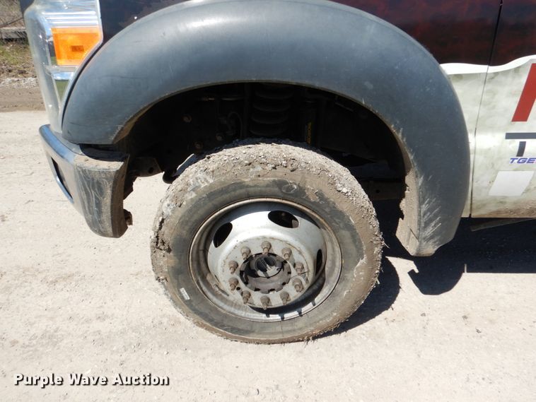 image for item DK5567 2014 Ford F450 Super Duty  flatbed truck