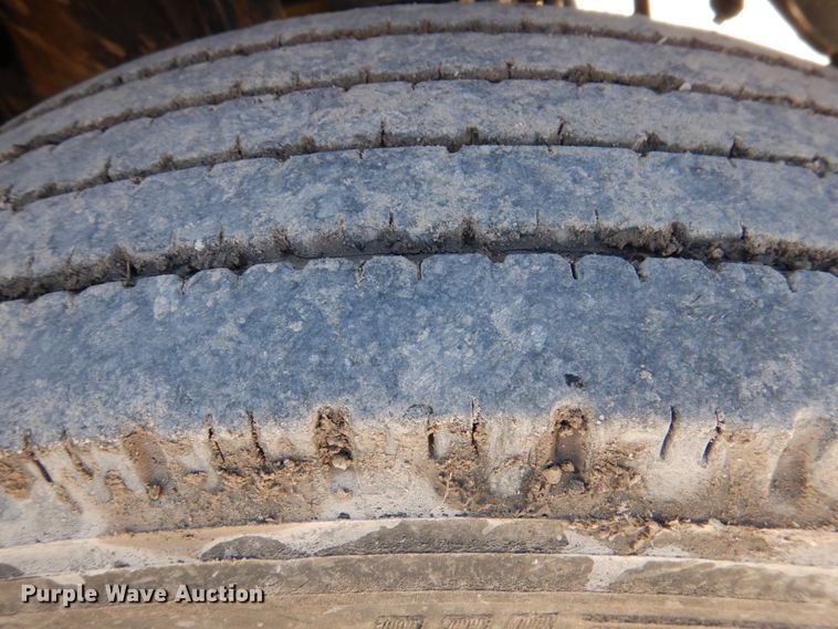 image for item DK5567 2014 Ford F450 Super Duty  flatbed truck