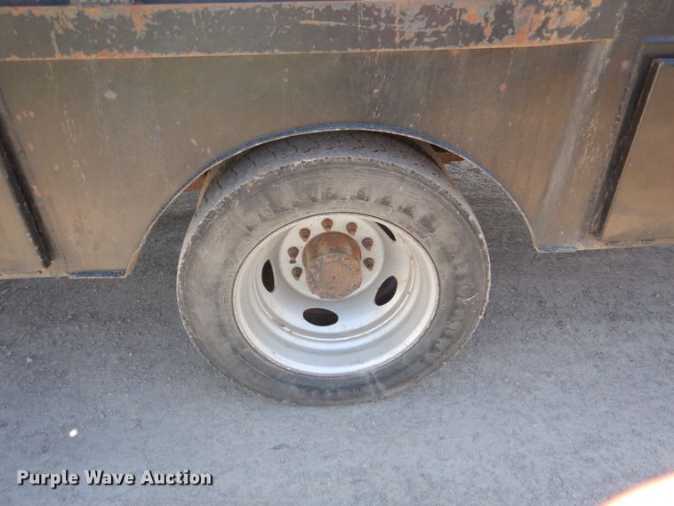 image for item DK5567 2014 Ford F450 Super Duty  flatbed truck