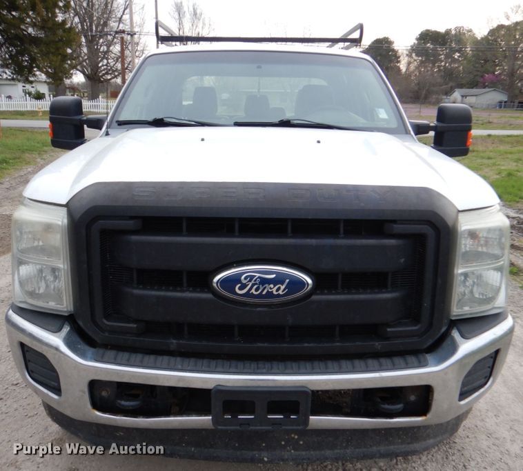 image for item DK5568 2011 Ford F350 Super Duty XL  Crew Cab utility bed pickup truck