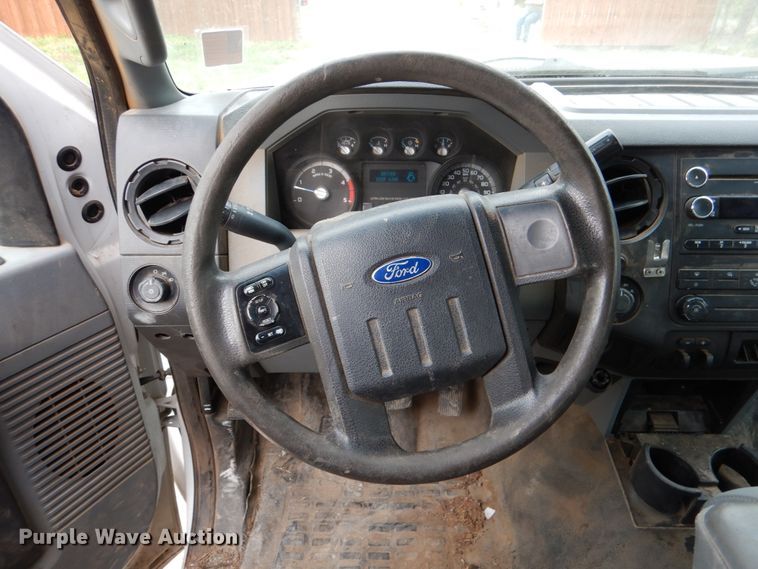 image for item DK5568 2011 Ford F350 Super Duty XL  Crew Cab utility bed pickup truck