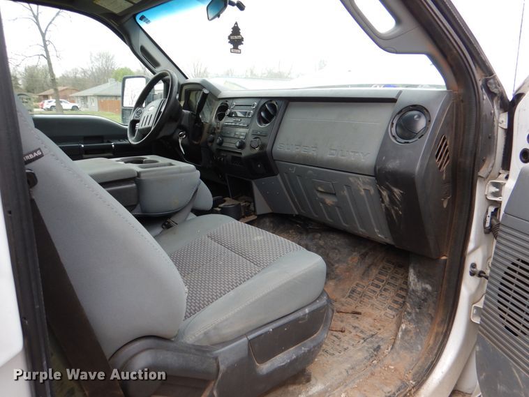 image for item DK5568 2011 Ford F350 Super Duty XL  Crew Cab utility bed pickup truck