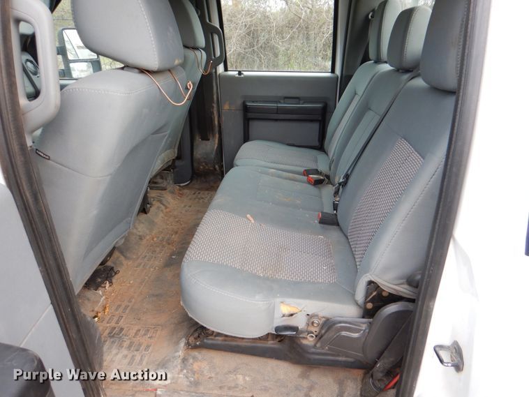 image for item DK5568 2011 Ford F350 Super Duty XL  Crew Cab utility bed pickup truck