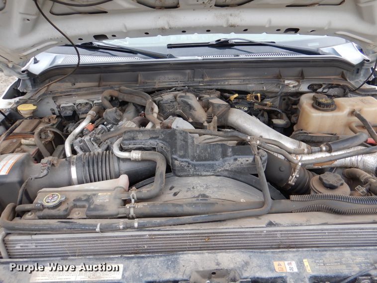 image for item DK5568 2011 Ford F350 Super Duty XL  Crew Cab utility bed pickup truck