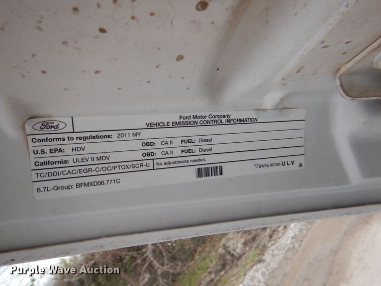 image for item DK5568 2011 Ford F350 Super Duty XL  Crew Cab utility bed pickup truck