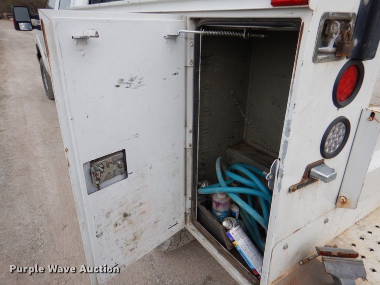 image for item DK5568 2011 Ford F350 Super Duty XL  Crew Cab utility bed pickup truck