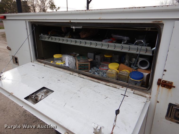 image for item DK5568 2011 Ford F350 Super Duty XL  Crew Cab utility bed pickup truck