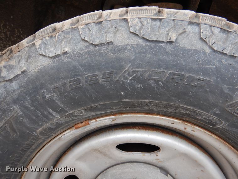 image for item DK5568 2011 Ford F350 Super Duty XL  Crew Cab utility bed pickup truck