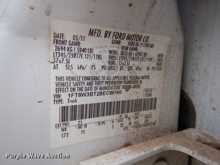 image for item DK5568 2011 Ford F350 Super Duty XL  Crew Cab utility bed pickup truck