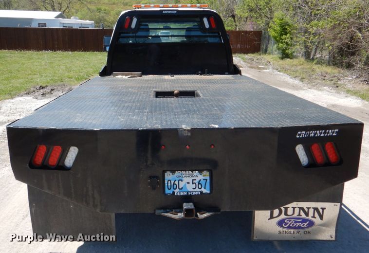 image for item DK5572 2016 Ford F550 Super Duty  Crew Cab flatbed truck