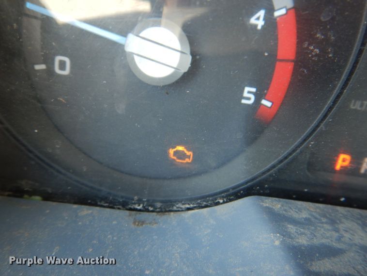 image for item DK5572 2016 Ford F550 Super Duty  Crew Cab flatbed truck