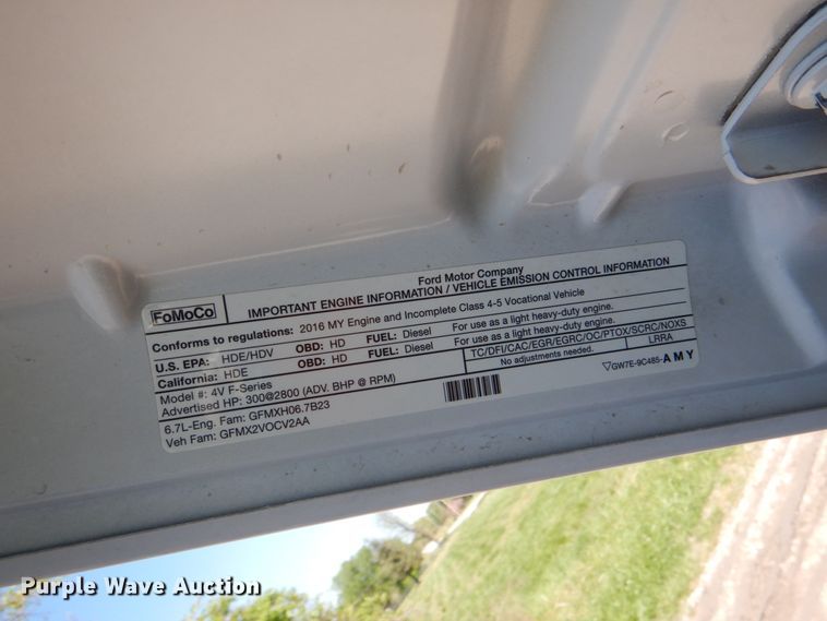 image for item DK5572 2016 Ford F550 Super Duty  Crew Cab flatbed truck