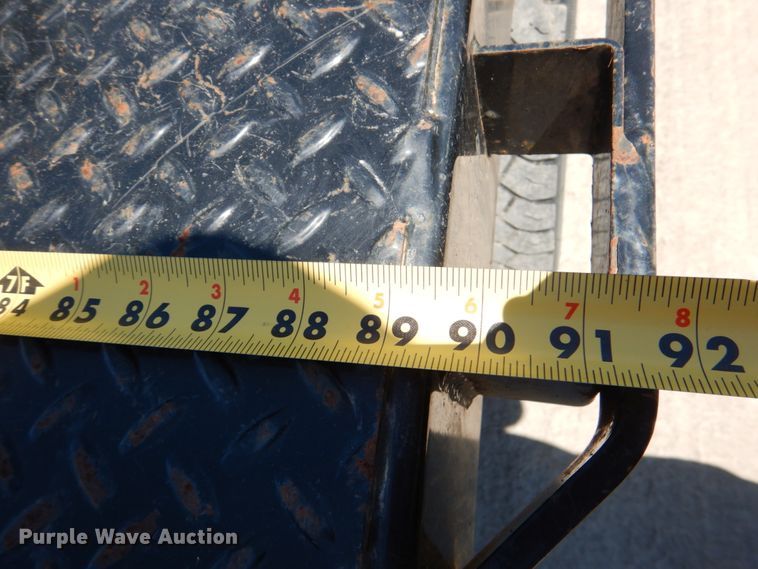 image for item DK5572 2016 Ford F550 Super Duty  Crew Cab flatbed truck