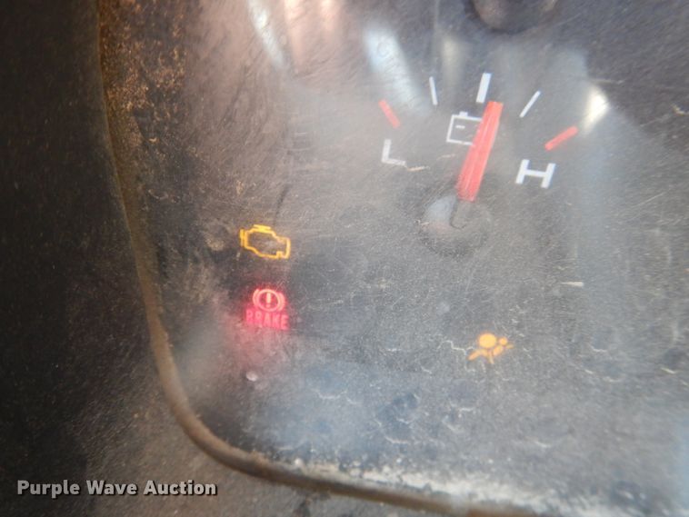 image for item DK5573 2006 Ford F150 XL  pickup truck