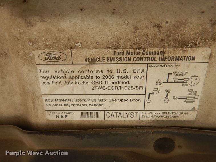 image for item DK5573 2006 Ford F150 XL  pickup truck