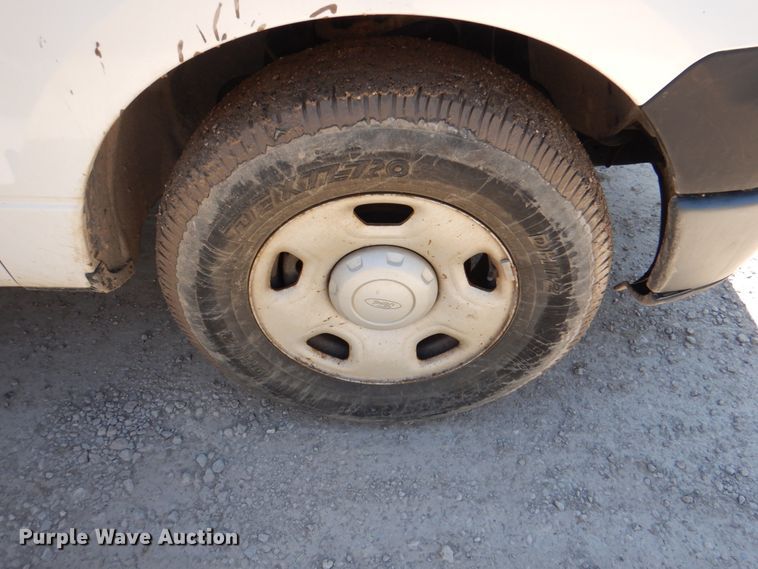 image for item DK5573 2006 Ford F150 XL  pickup truck