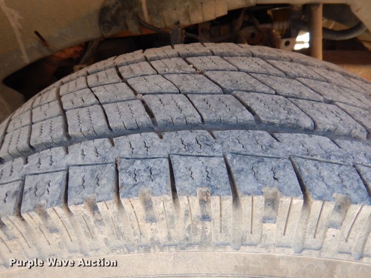 image for item DK5574 2003 Ford F150 XL  pickup truck