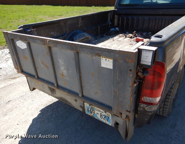 image for item DK5574 2003 Ford F150 XL  pickup truck