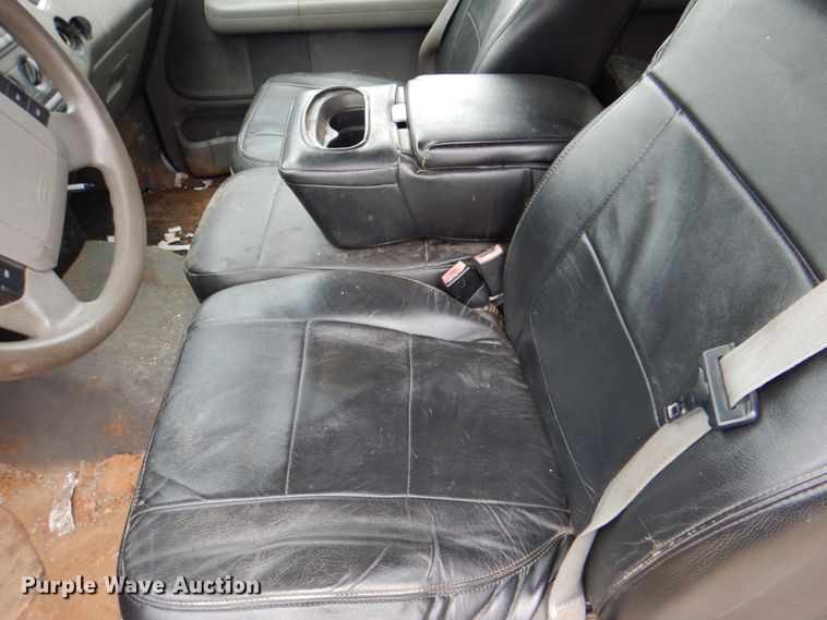 image for item DK5575 2004 Ford F150 XLT  SuperCab pickup truck