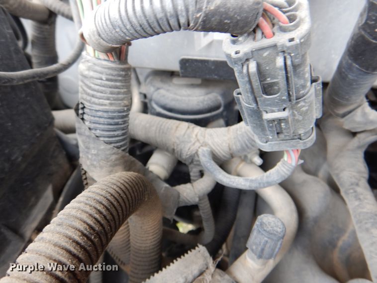 image for item DK5575 2004 Ford F150 XLT  SuperCab pickup truck