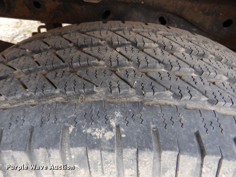 image for item DK5575 2004 Ford F150 XLT  SuperCab pickup truck