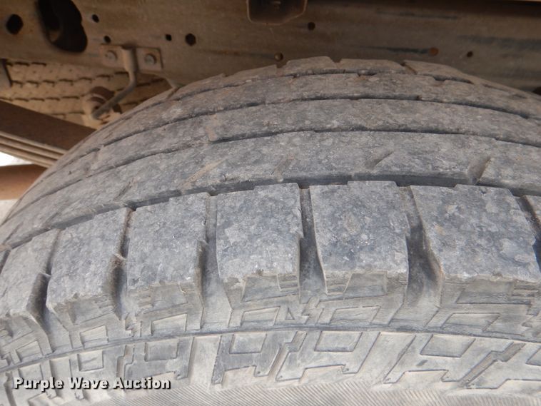 image for item DK5576 2003 Ford F150 XL  pickup truck