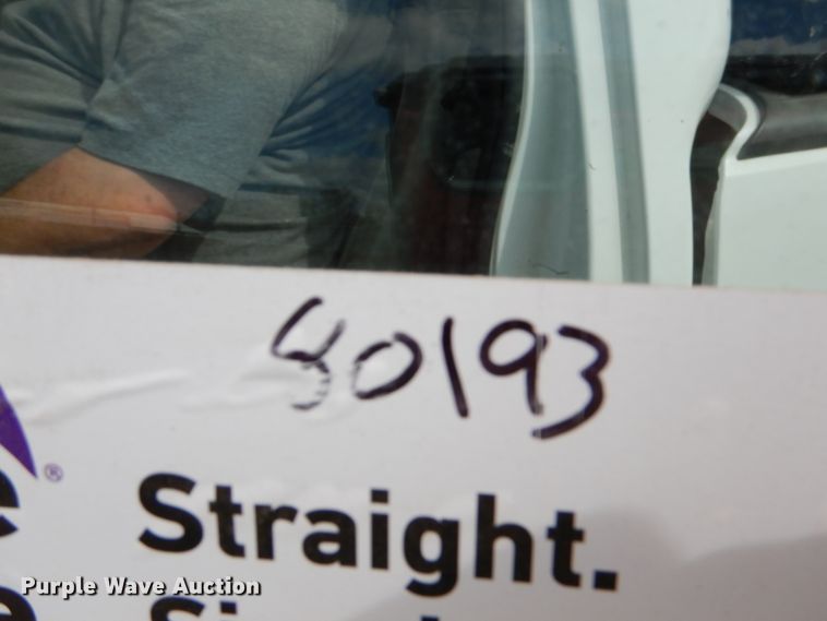 image for item DK5576 2003 Ford F150 XL  pickup truck