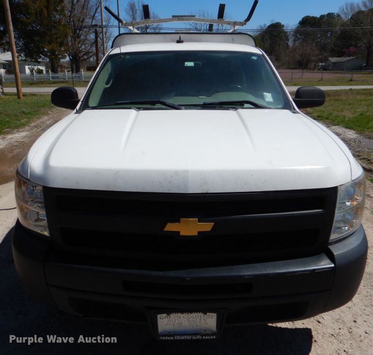 image for item DK5577 2011 Chevrolet Silverado 1500  pickup truck