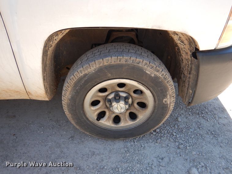 image for item DK5577 2011 Chevrolet Silverado 1500  pickup truck