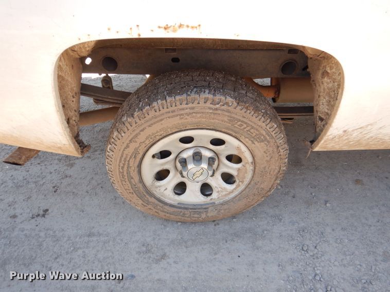 image for item DK5577 2011 Chevrolet Silverado 1500  pickup truck