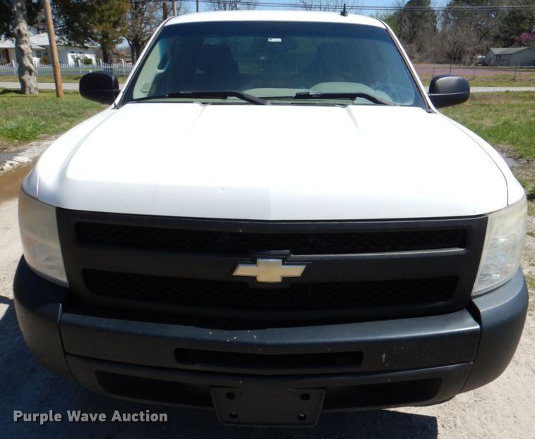 image for item DK5578 2010 Chevrolet Silverado 1500  Ext. Cab pickup truck