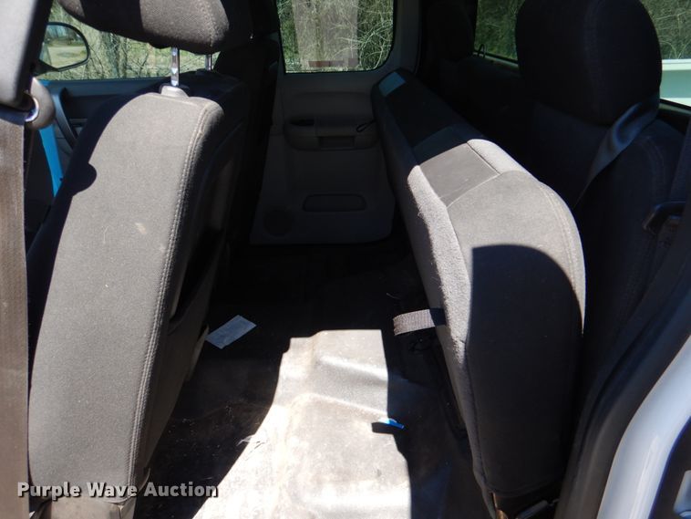 image for item DK5578 2010 Chevrolet Silverado 1500  Ext. Cab pickup truck