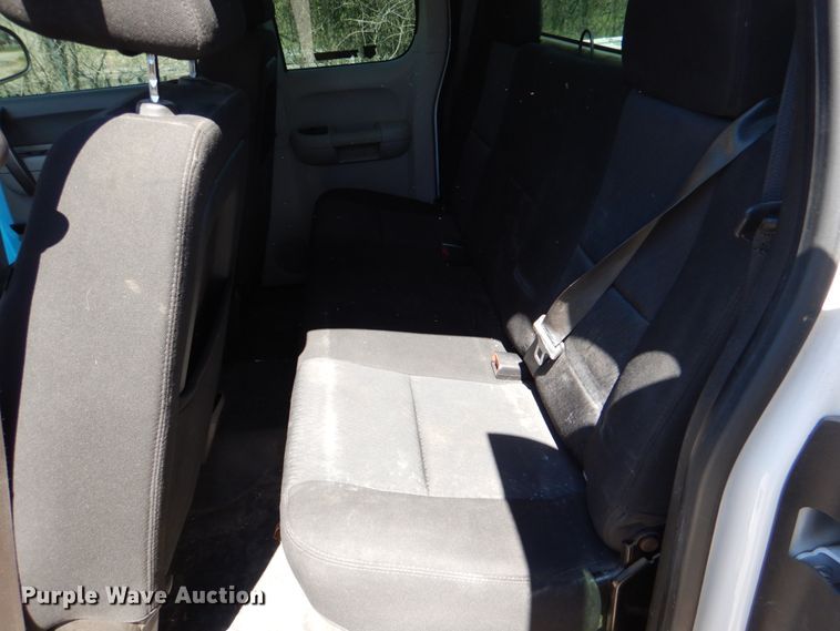 image for item DK5578 2010 Chevrolet Silverado 1500  Ext. Cab pickup truck