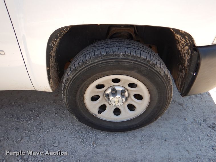 image for item DK5578 2010 Chevrolet Silverado 1500  Ext. Cab pickup truck