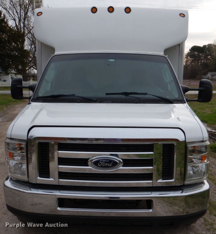 image for item DK5579 2012 Ford E350 Super Duty  box truck