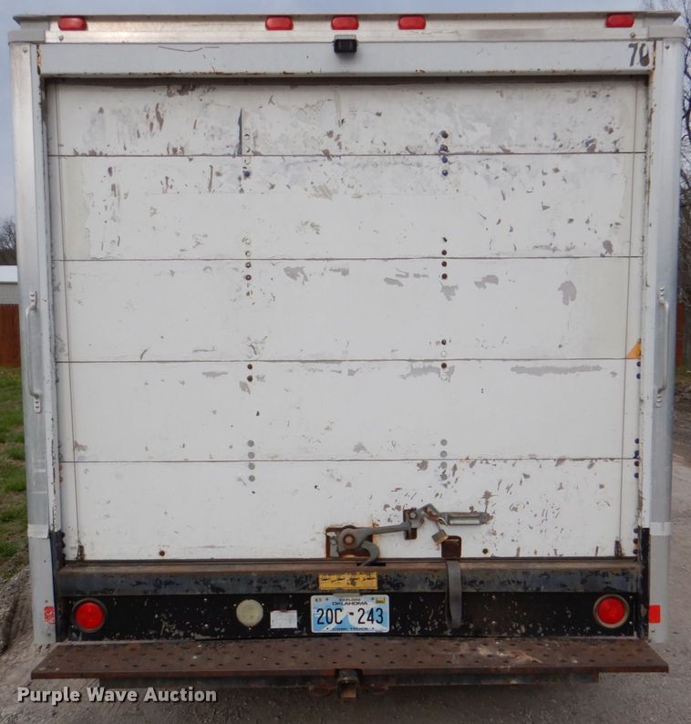 image for item DK5579 2012 Ford E350 Super Duty  box truck