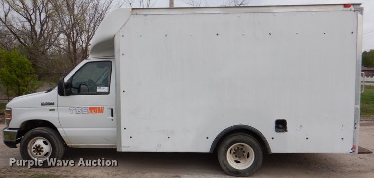 image for item DK5579 2012 Ford E350 Super Duty  box truck