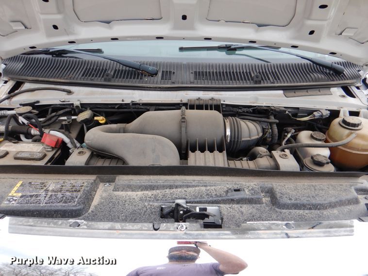 image for item DK5579 2012 Ford E350 Super Duty  box truck