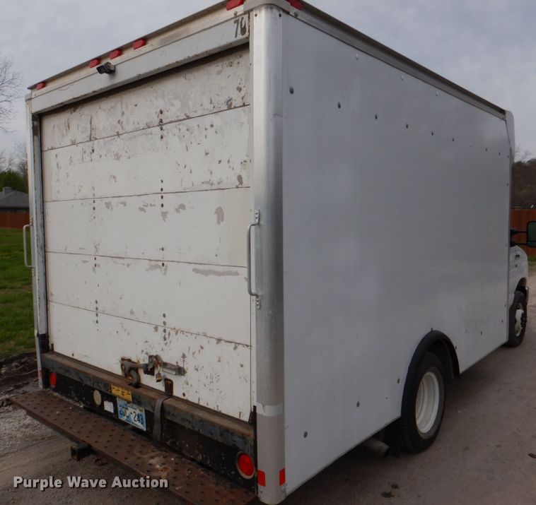 image for item DK5579 2012 Ford E350 Super Duty  box truck