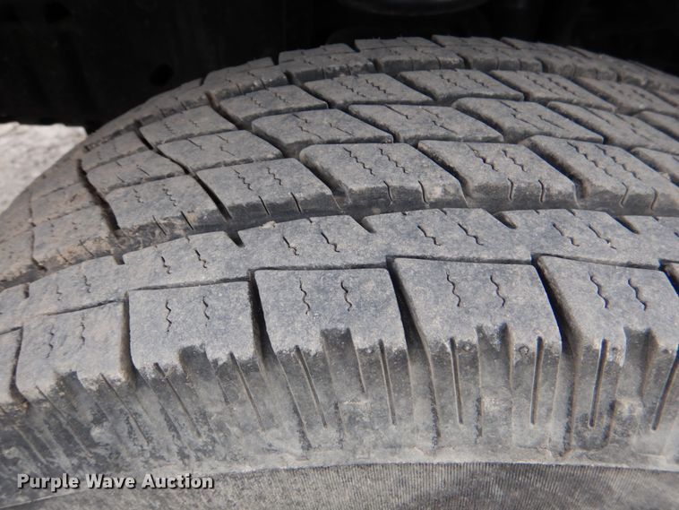 image for item DK5579 2012 Ford E350 Super Duty  box truck