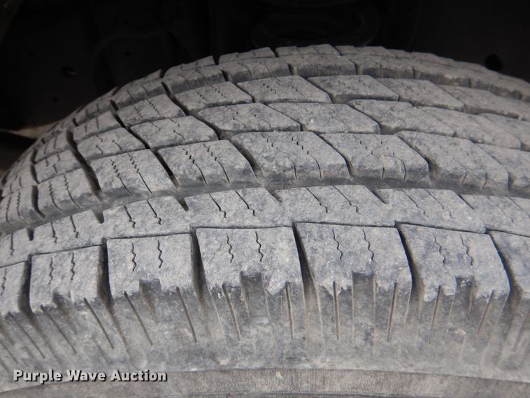 image for item DK5579 2012 Ford E350 Super Duty  box truck