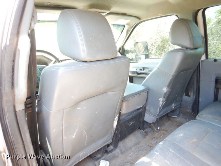 image for item DK5584 2014 Ford F450 Super Duty XL  Crew Cab flatbed truck