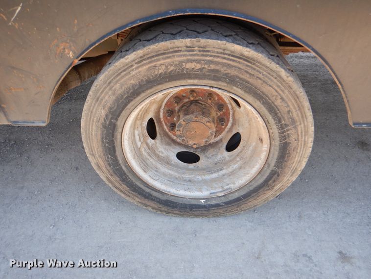 image for item DK5584 2014 Ford F450 Super Duty XL  Crew Cab flatbed truck