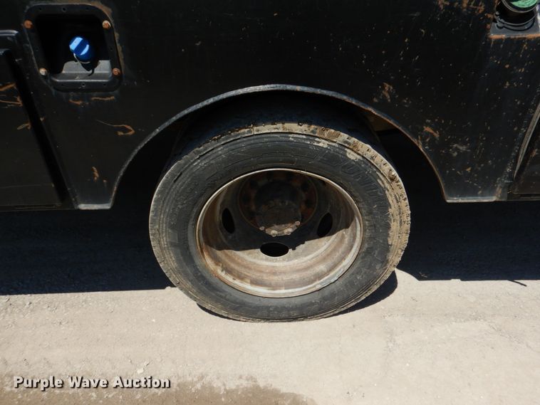 image for item DK5584 2014 Ford F450 Super Duty XL  Crew Cab flatbed truck