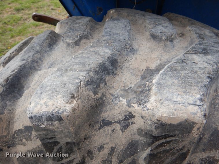 image for item DK5588 New Holland TC30  tractor