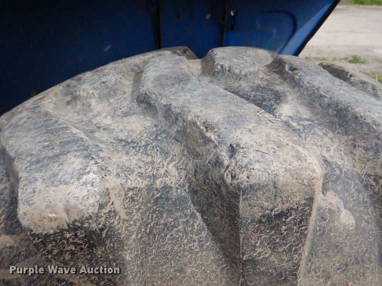 image for item DK5588 New Holland TC30  tractor