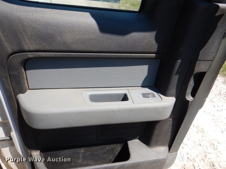 image for item DK5606 2014 Ford F150 XL  SuperCab pickup truck