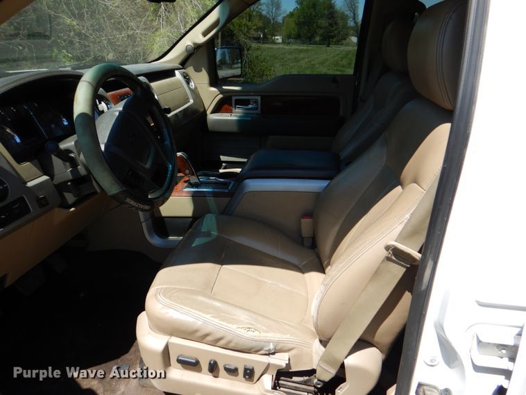 image for item DK5607 2010 Ford F150 Lariat  SuperCrew pickup truck